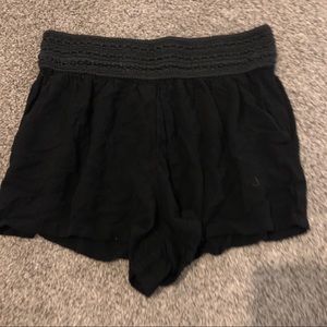 Joe B black flowy shorts